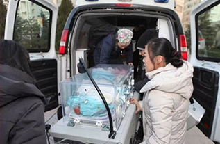 九龙县妇婴监护型护送