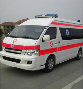 九龙县上汽大通救护车